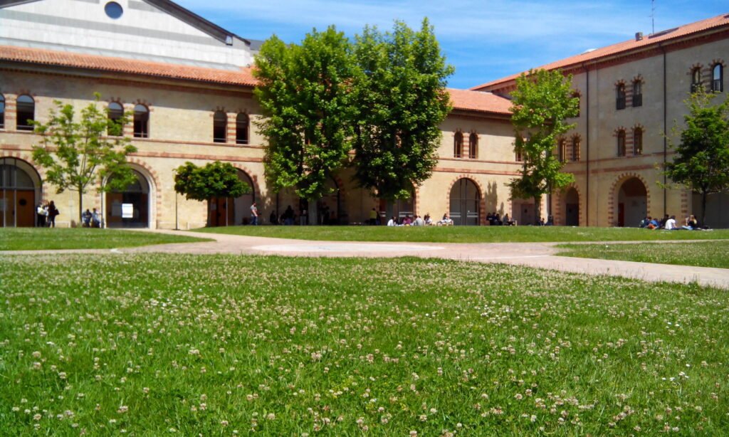 Student life in Italy on the university campus UNIVPM
